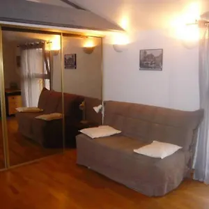 Studio Meublé Idéalement Situé , Annecy France